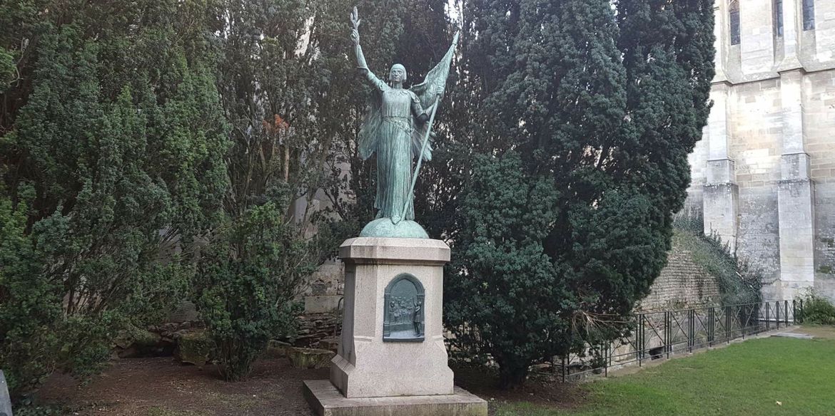 Jeanne d'Arc ou l'Ange de la Paix