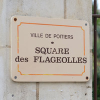 Square des Flageolles